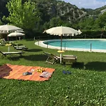 In Mit Privatparkplatz By Interhome